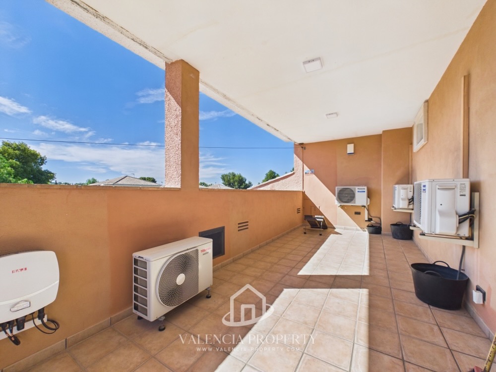 Property 2503 - Image 36